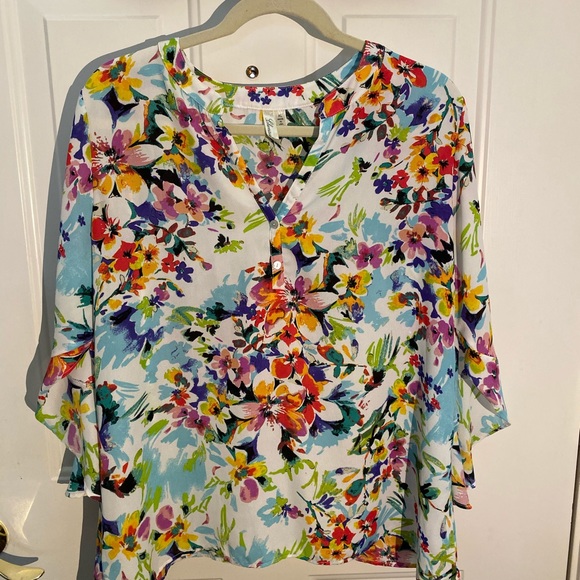 Tops | Chenaul Blouse Size Xl | Poshmark